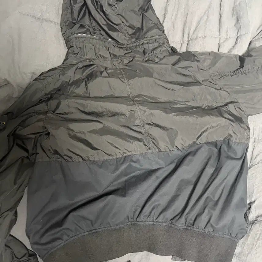 [BUNJANG] Stone Island Windbreaker Jacket / 스톤아일랜드 바람막이