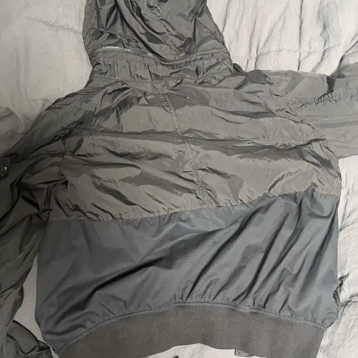 [BUNJANG] Stone Island Windbreaker Jacket / 스톤아일랜드 바람막이