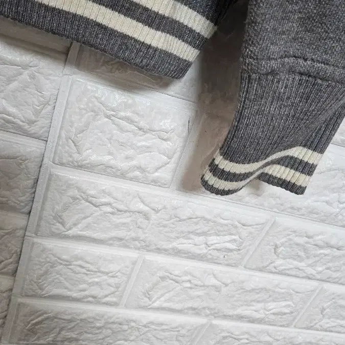 [BUNJANG] M12 Gray Knit Cardigan Jacket / M12 회색 니트 가디건 자켓s