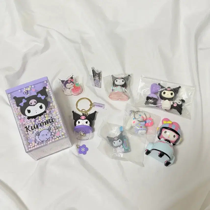 [BUNJANG] Kuromi Merchandise Bundle Set / 쿠로미 키링/인형/굿즈 모음