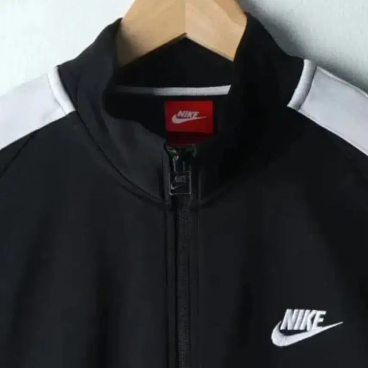 [BUNJANG] Nike Track Jacket XL / 나이키 ] 집업져지 트랙탑 / 남자 > 아우터 / XL