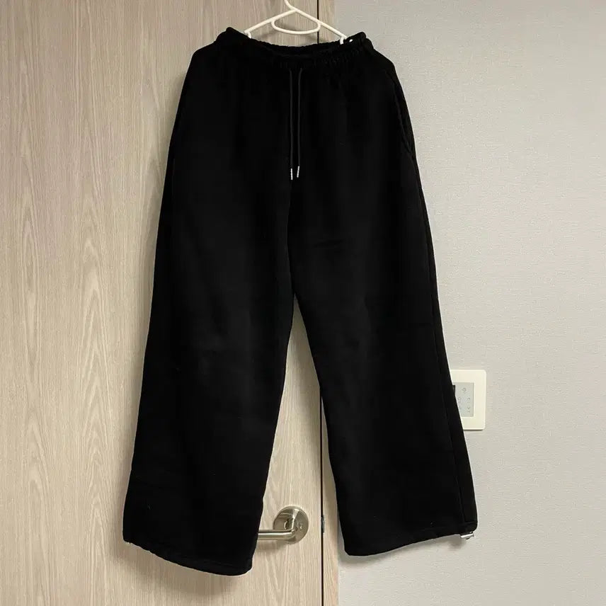 [BUNJANG] Black Training Wide Pants / 블랙 융기모 트레이닝 와이드팬츠 바지