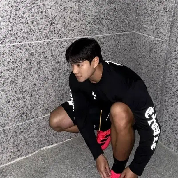 [SOLD OUT] 라피나토 러닝세트 상의50하의48 새상품 색상 블랙화이트