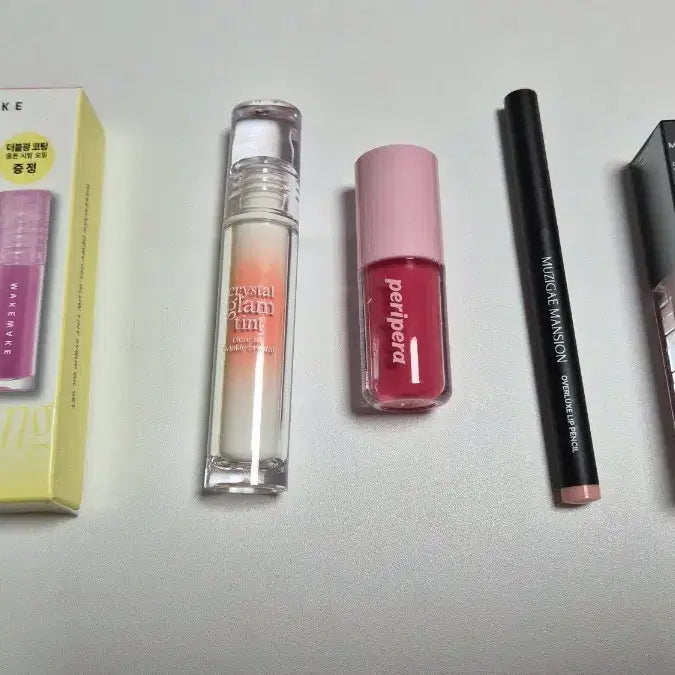 [BUNJANG] Various Brands Lip Products Bundle / 웨이크메이크 클리오 페리페라 립스틱 립글로즈 틴트 립펜슬 무지개맨션