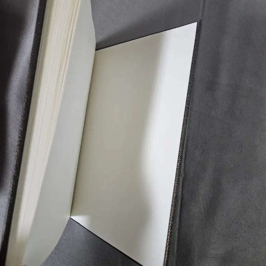 [BUNJANG] Saffiano Notebook / 사피아노 재질 심플 수첩