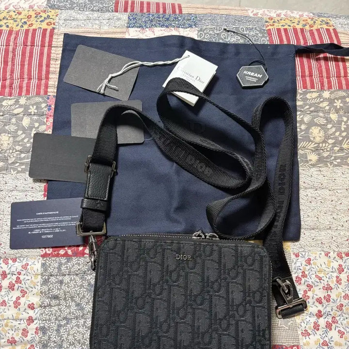 [BUNJANG] Dior Oblique Strap Messenger Bag / 디올 오블리크 스트랩 메신저백