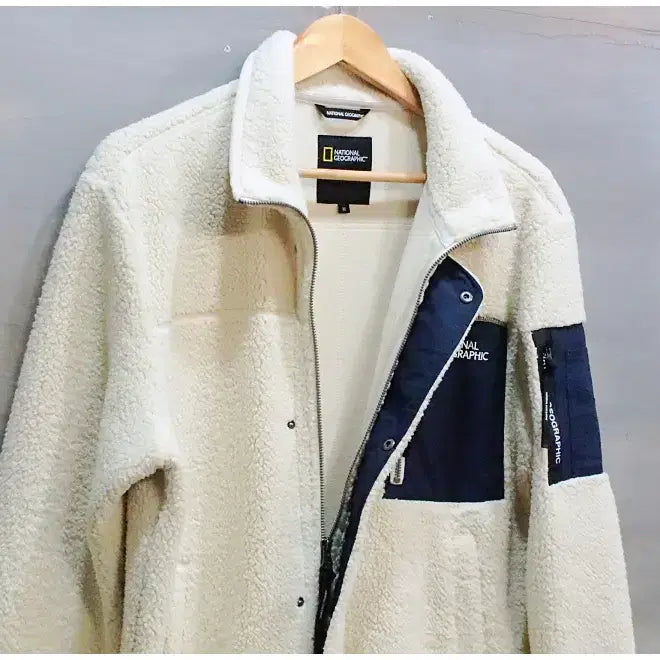 [BUNJANG] National Geographic Fleece Zip-Up (Ivory, XL) / 내셔널지오그래픽 코우너스 플리스 부클 하이넥 롱 풀집업 (공용M/95)