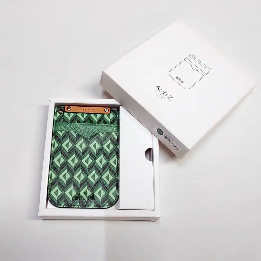 [BUNJANG] Ziozia Card Holder Necklace New / 지오지아 카드지갑 목걸이형 새제품 국산