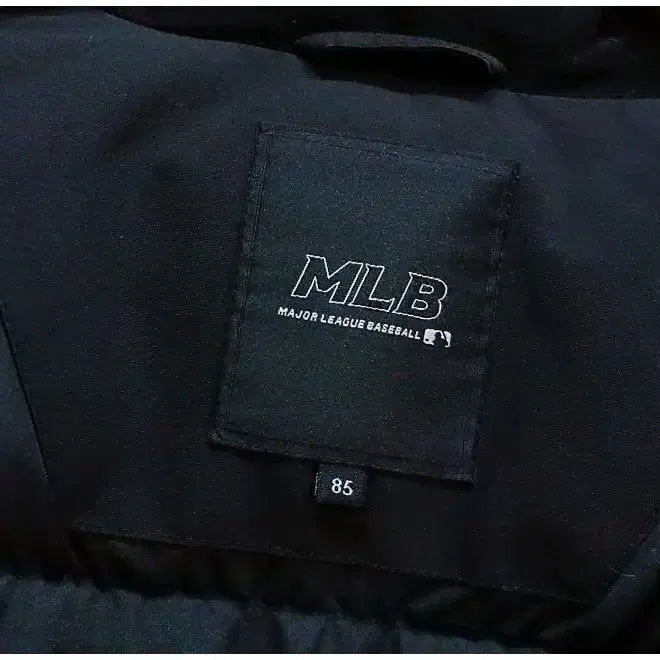 [BUNJANG] MLB LA Dodgers Duck Down Parka Jacket (Size 85) / MLB LA다저스 라쿤 덕다운 야상 패딩 점퍼 (공용85)