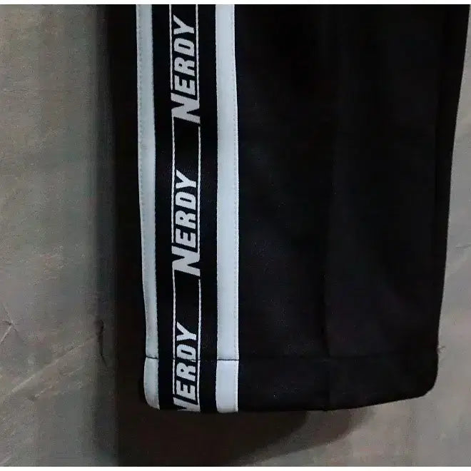 [BUNJANG] Nerdy Side Logo Taping Track Pants (L) / 널디 사이드 로고 테이핑 트랙 팬츠 (공용L)