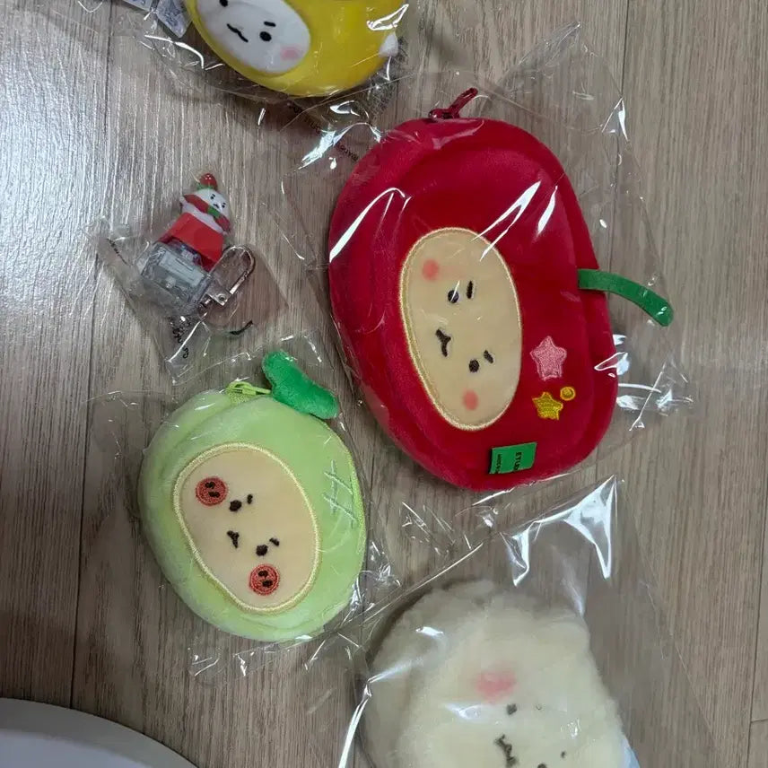 [BUNJANG] Mang Gomi Olive Young Squash Keycap Pouch Bundle / 올리브영 망곰이 파우치 일괄 ( 스쿼시 키캡 파우치 스티커 )