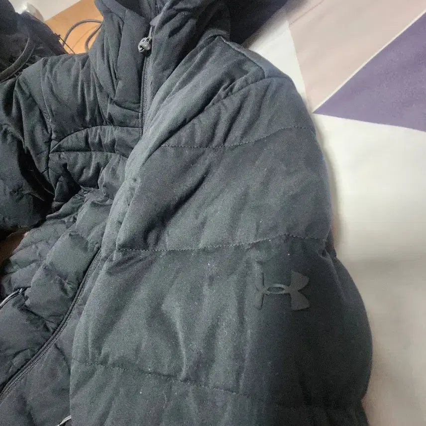 [BUNJANG] Black Padded Jacket / 언더아마 블랙 여성용 패딩 점퍼