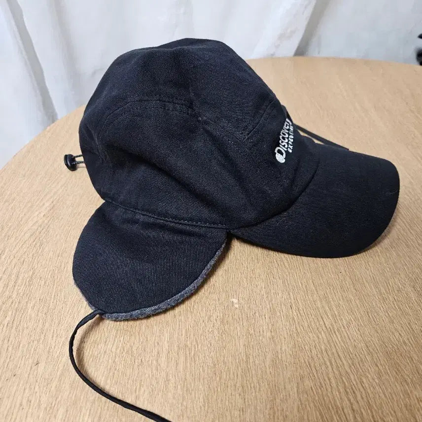 [BUNJANG] Discovery Earmuffs Hat - Unused / 디스커버리 귀달이 모자 미사용