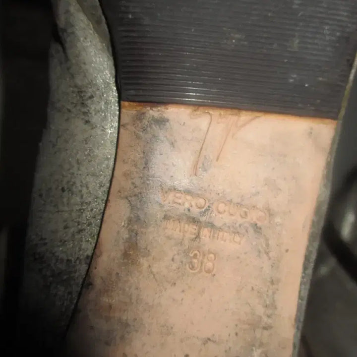 [BUNJANG] Giuseppe Zanotti Metallic Gold Short Boots / 쥬세페자노티 메탈릭 골드 숏 부츠 대장