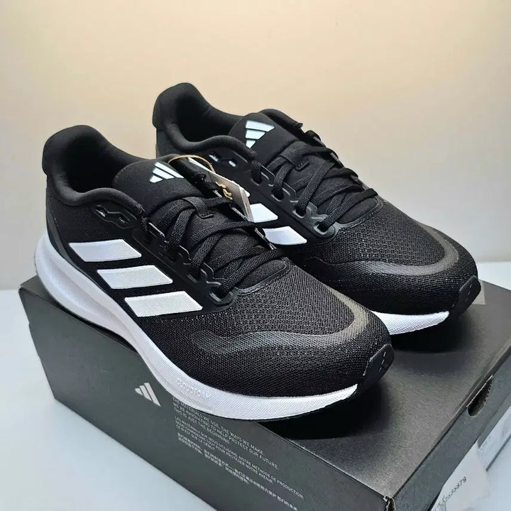 [BUNJANG] Adidas Running Shoes 255 / 새상품 아디다스 운동화 255