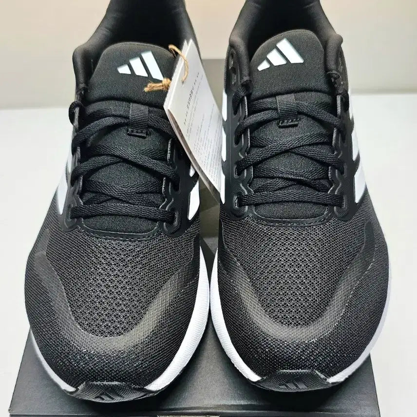 [BUNJANG] Adidas Running Shoes 255 / 새상품 아디다스 운동화 255