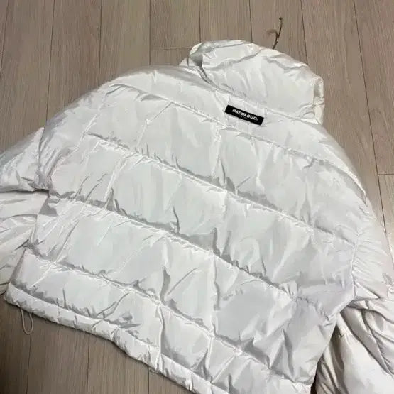 [BUNJANG] Bad Blood Duck Down White Short Padded Jacket XS / 급처분 배드블러드 덕다운 오리털 얇은 크롬 화이트 숏패딩 XS