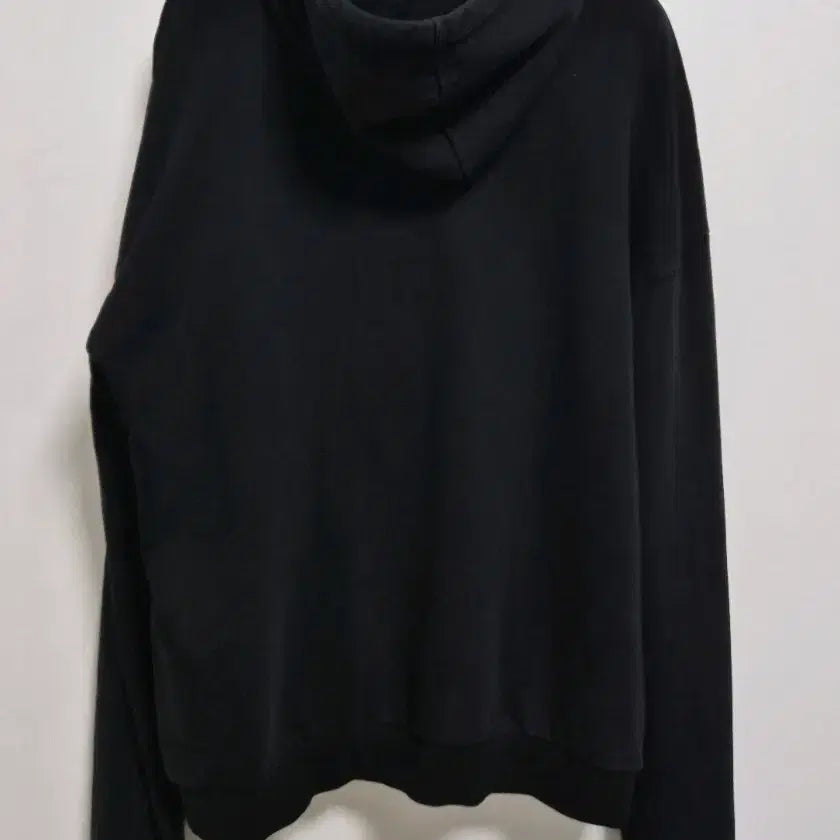 [BUNJANG] Balenciaga Black Laurel Wreath BB Logo Hoodie (Size L) / 발렌시아가 블랙 월게수 BB 로고 후드티!최상품!