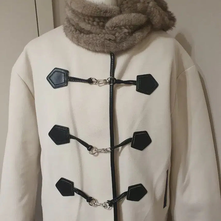 [BUNJANG] Ivory Duffle Coat / 아이보리색 더플 코트
