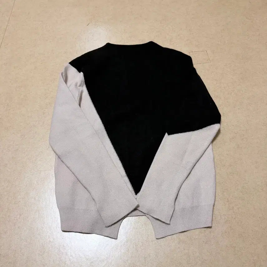 [BUNJANG] TIME Sweater - Black & Ivory - Size 55 / 한섬 타임 정품 55사이즈 니트 스웨터