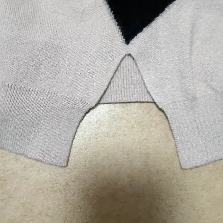 [BUNJANG] TIME Sweater - Black & Ivory - Size 55 / 한섬 타임 정품 55사이즈 니트 스웨터