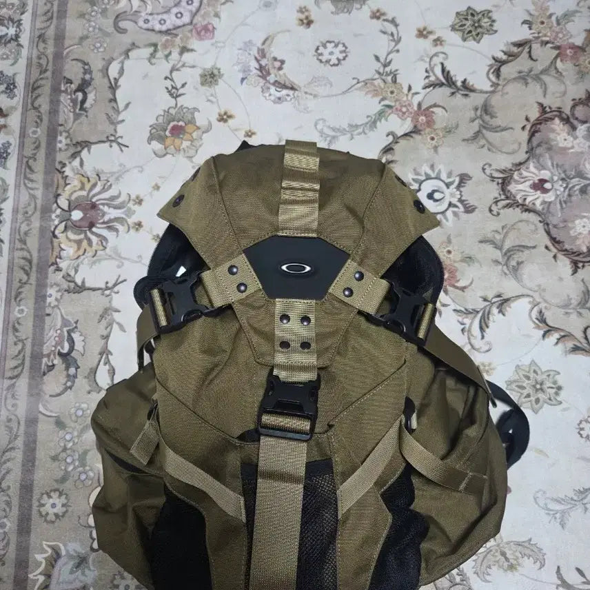[BUNJANG] Oakley Icon Backpack Coyote / 오클리 아이콘 백팩