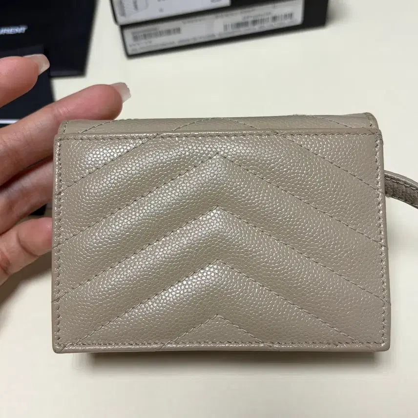 [BUNJANG] Saint Laurent Card Wallet / 생로랑 텍스처드 모노그램 카드 지갑