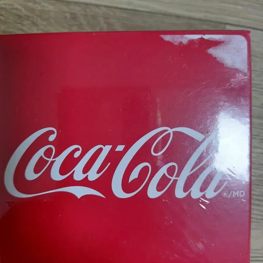 [BUNJANG] Coca-Cola Commemorative Gold Coin, Bottle Cap, Stamp Set / 코카콜라 기념 주화/병뚜껑/우표 세트 순금