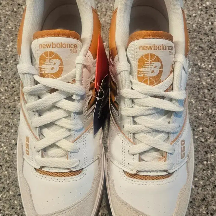 [BUNJANG] New Balance 550 White Brown Sneakers 245mm / 뉴발란스 550 화이트 브라운 스니커즈 245mm-새상품(정품)