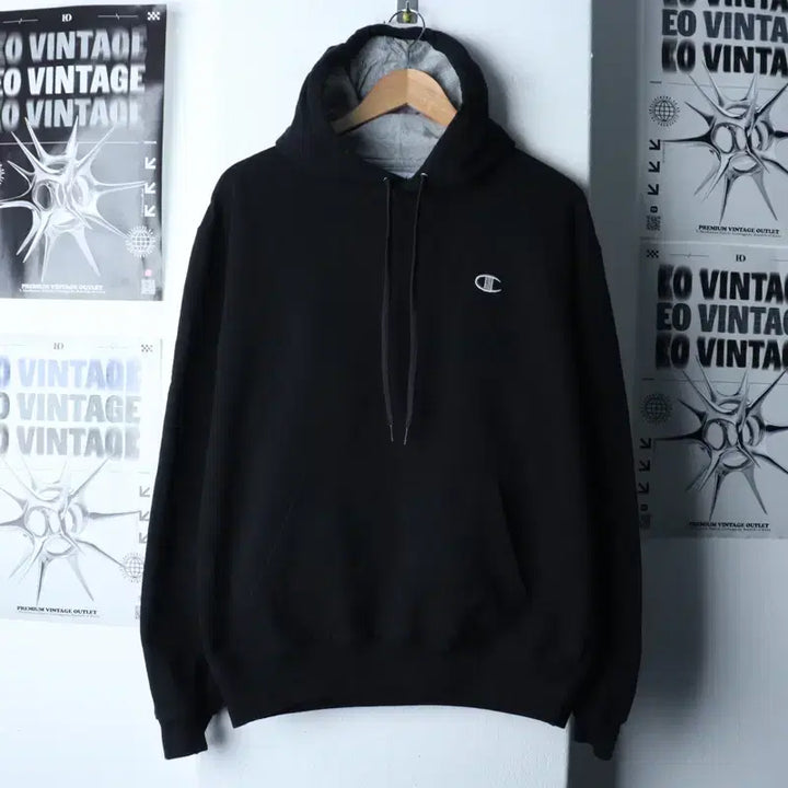 [BUNJANG] Champion Hoodie Small Logo Black / (M-XL) 챔피온 후드티셔츠 스몰로고 블랙 기모 올드스쿨-17489
