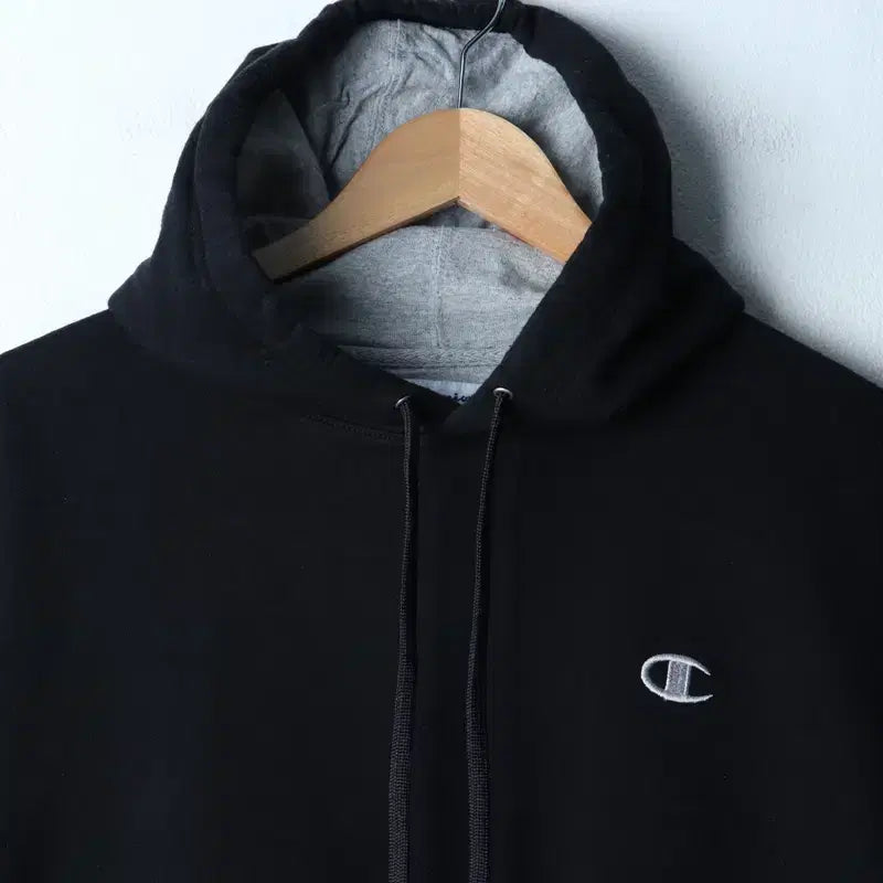[BUNJANG] Champion Hoodie Small Logo Black / (M-XL) 챔피온 후드티셔츠 스몰로고 블랙 기모 올드스쿨-17489