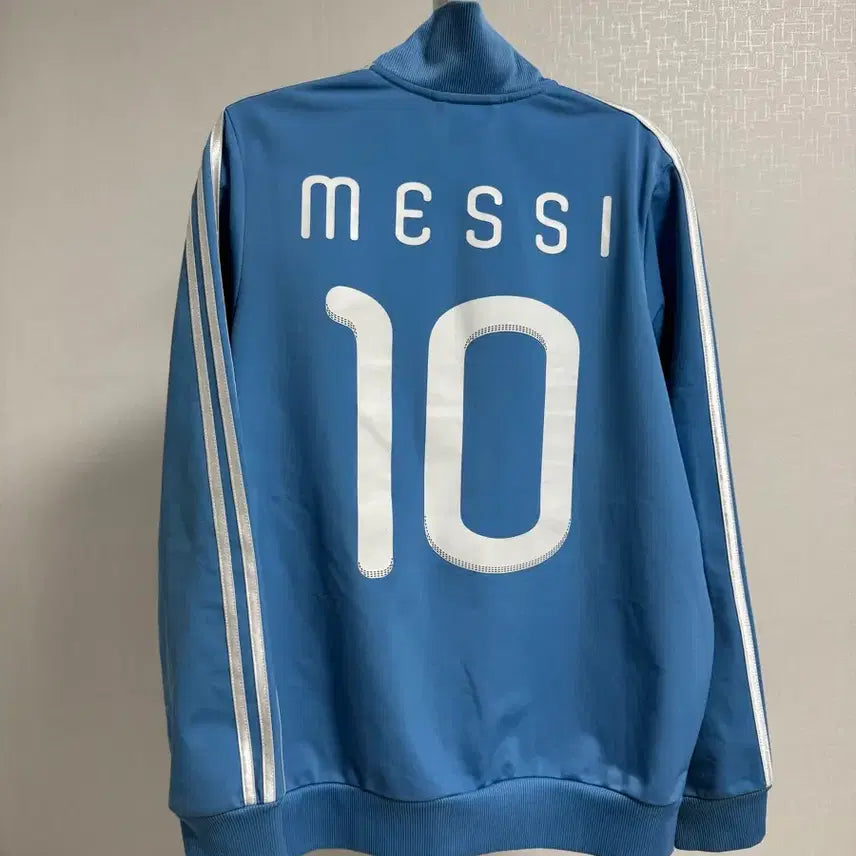 [BUNJANG] Adidas Argentina Messi Jersey (Size 95) / 아디다스 아르헨티나 메시 져지 95사이즈
