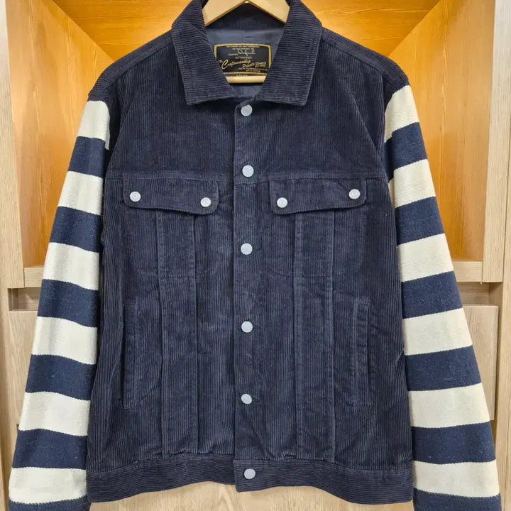 [BUNJANG] DIAFVINE Racing Stripe Corduroy 3rd 트러커 / DIAFVINE Racing Stripe Corduroy 3rd 트러커