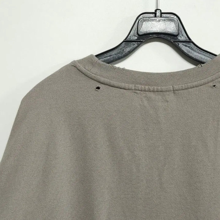 [BUNJANG] DEINET Layered Damage Sweatshirt / DEINET 다이닛 페이크 레이어드 데미지 스웨트셔츠