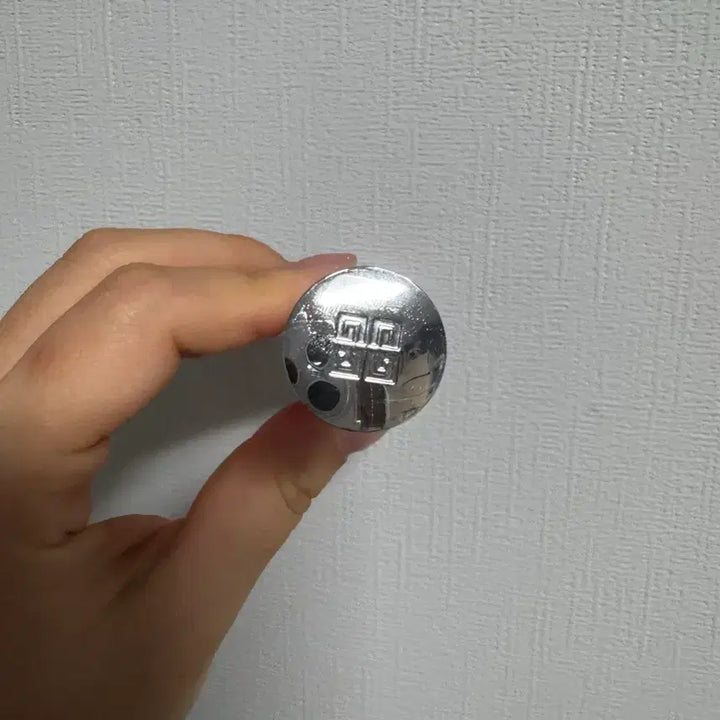 [BUNJANG] Givenchy Rose Perfecto Liquid Lip Balm / 지방시 로즈 퍼펙토 리퀴드 립 밤 립글로즈