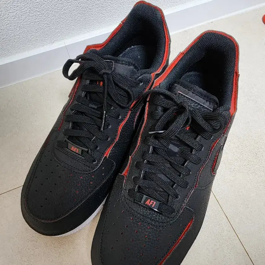 [BUNJANG] Nike Air Force Cosmic Clay Black Sneakers / 나이키 에어포스 코스믹 클레이 블랙