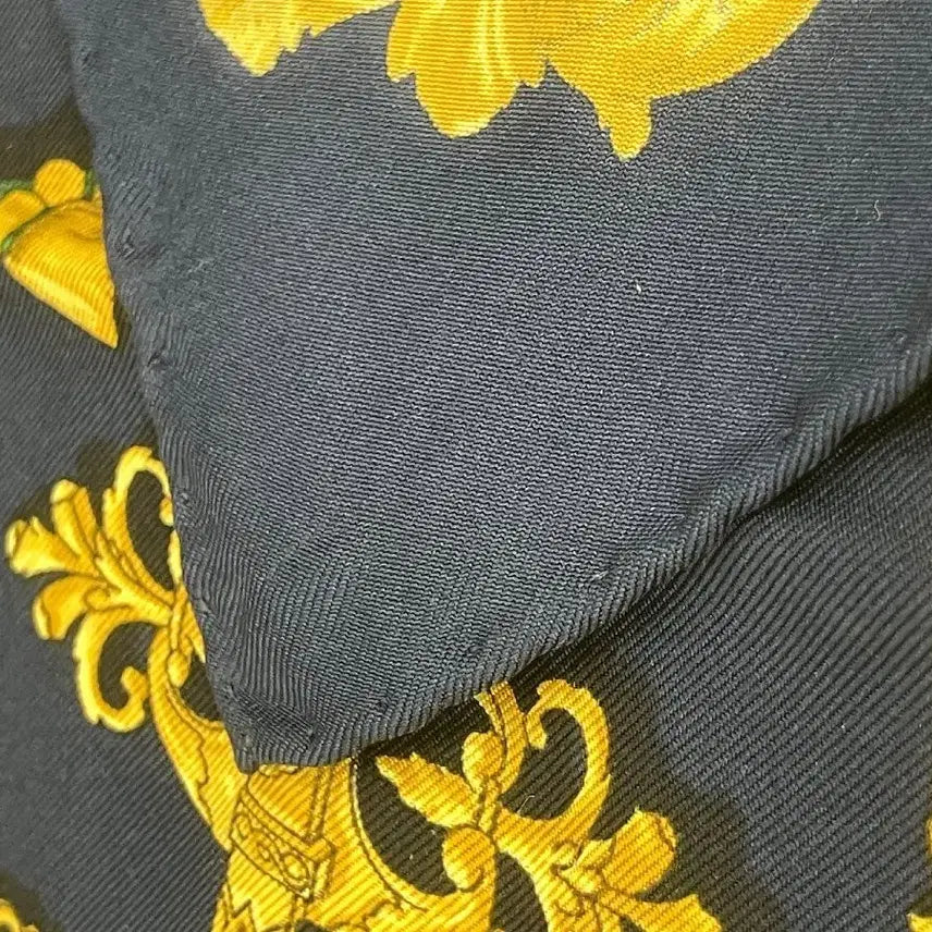 [BUNJANG] Hermès Les Cles Navy Scarf / [정품] 에르메스 가브로쉬 42 쁘띠카레 - Les Cles(열쇠들) 네