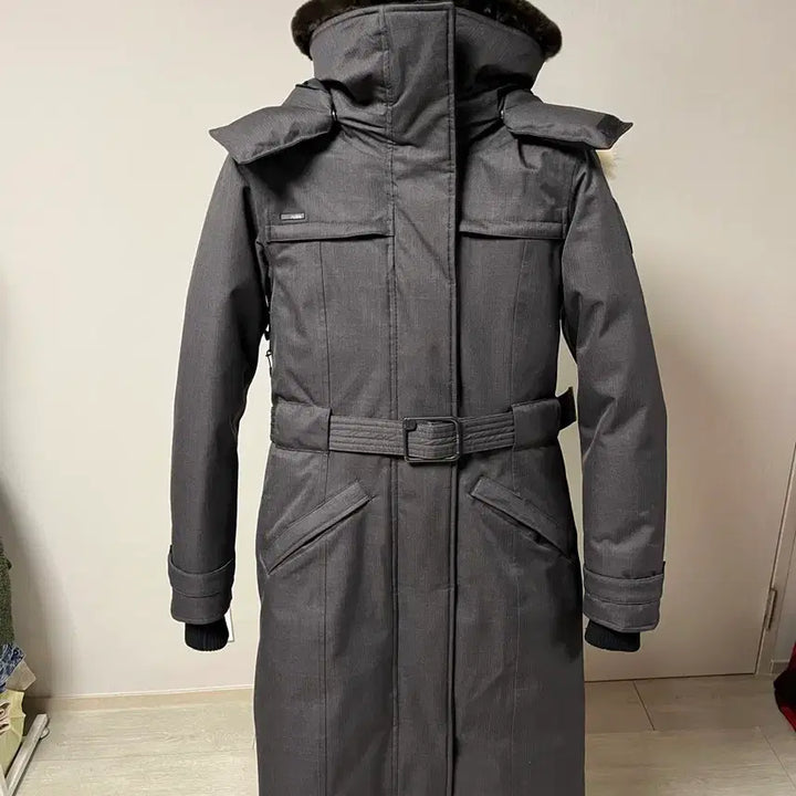 [BUNJANG] Nobis Shira Women's Long Padded Jacket / 노비스 쉬라 여성패딩