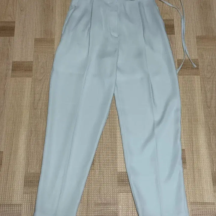 [BUNJANG] COS Tapered Trousers EUR32 / COS 코스 테이퍼드 트라우저 여성 EUR32