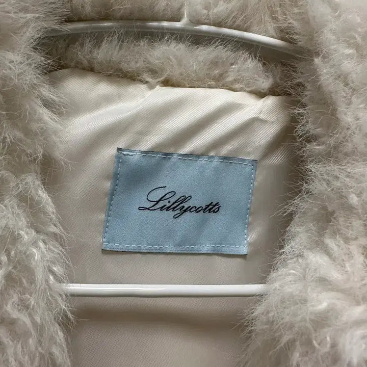 [BUNJANG] NMIXX Lily Fog Fur Jacket / 릴리코츠 Fog Fur Jacket 퍼 자켓