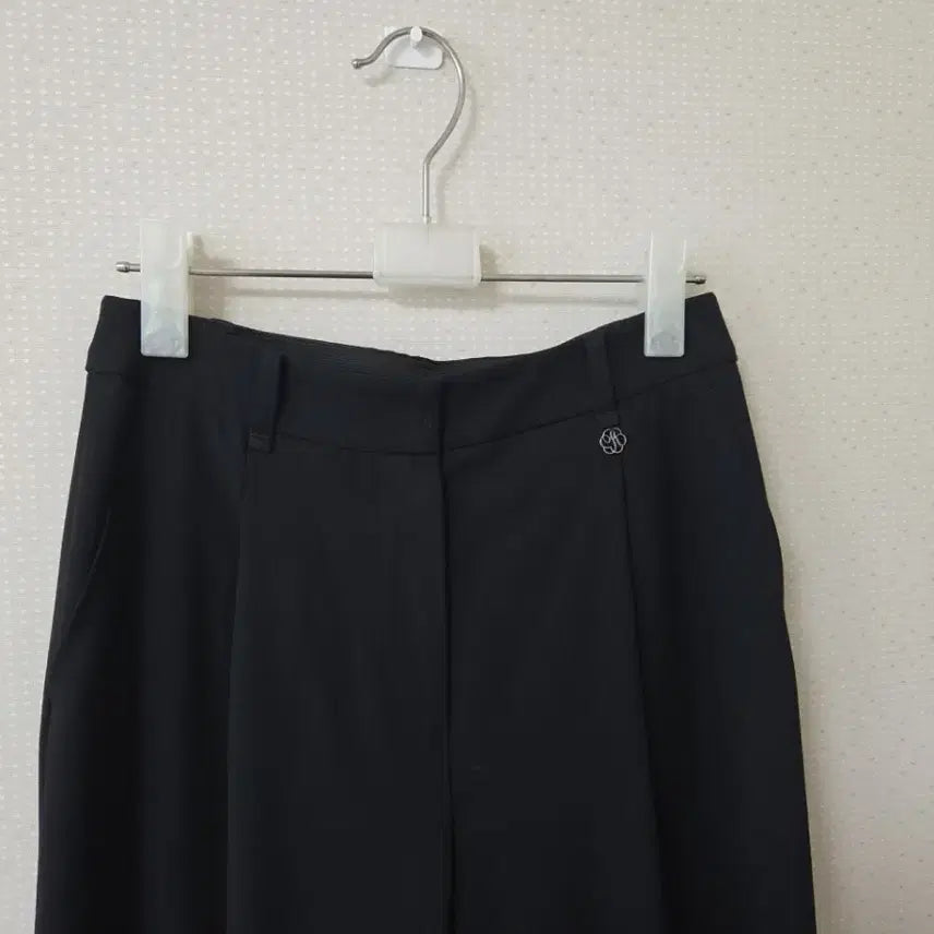 [BUNJANG] Roem All Day One Tuck Wide Banding Slacks 64 / 로엠 올데이 원턱 와이드 밴딩 슬랙스 64