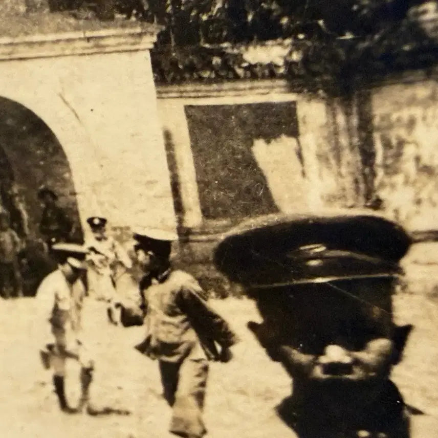 [BUNJANG] Historical Photo - Young Eun Mun (Yeong Eun Mun) Before Independence Gate / 1890년대 - 조선 - 영은문 - 한성부 서대문 - 독립문 이전 사진