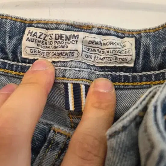 [BUNJANG] Hazzys Denim Jeans / 헤지스 데님 청바지
