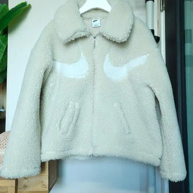 [BUNJANG] Nike Double Swoosh Fleece Jacket (Ivory) S / 나이키 더블 스우시 뽀글이 양털 자켓 S