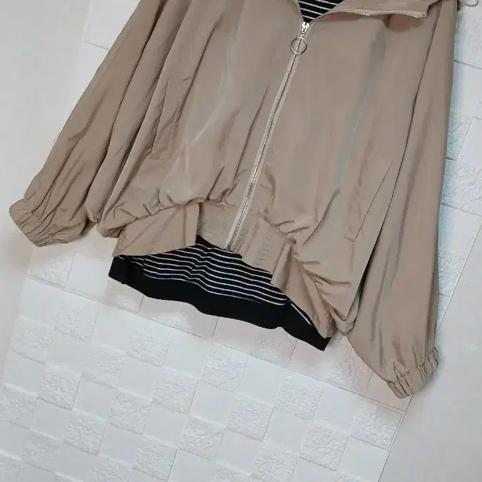 [BUNJANG] Hooded Jacket - Beige - Free Size / 새상품)간절기 후드 자켓ㅡ프리