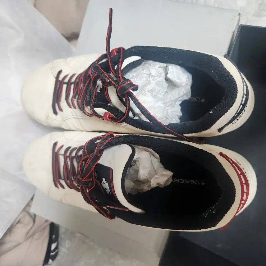 [BUNJANG] Descente Sneakers White 275mm / 데상트 흰색 운동화 스니커즈 275