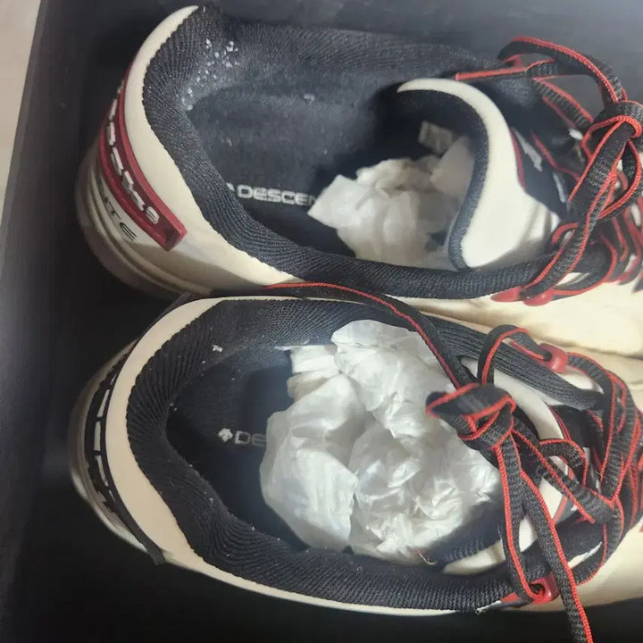 [BUNJANG] Descente Sneakers White 275mm / 데상트 흰색 운동화 스니커즈 275