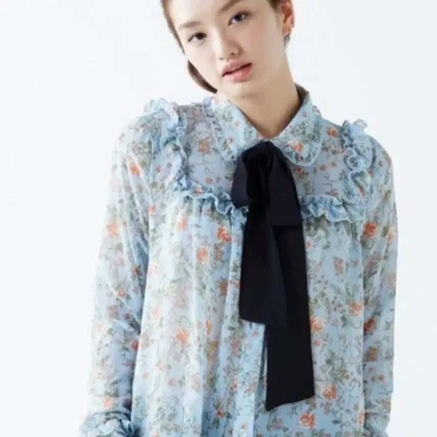 [BUNJANG] Atcorner Blouse 55~66 / 앳코너 블라우스