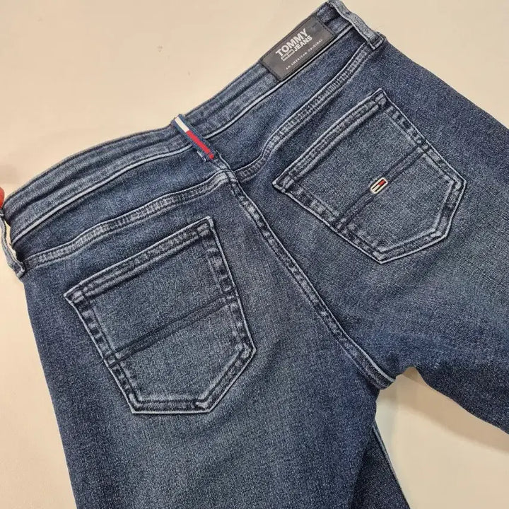 [BUNJANG] Tommy Jeans Denim Jeans PT2 (Size 26/28) / (26/28)타미진스 데님 청바지(PT2