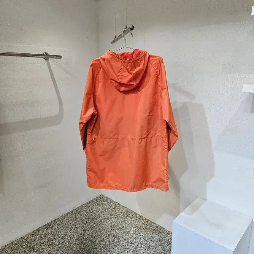 [BUNJANG] Levi's Windbreaker Jacket / 리바이스 후드 바람막이 자켓